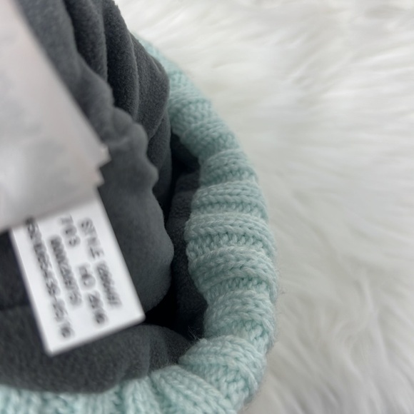 Under Armour Women's Knit Beanie Hat Mint Green - Picture 4 of 5